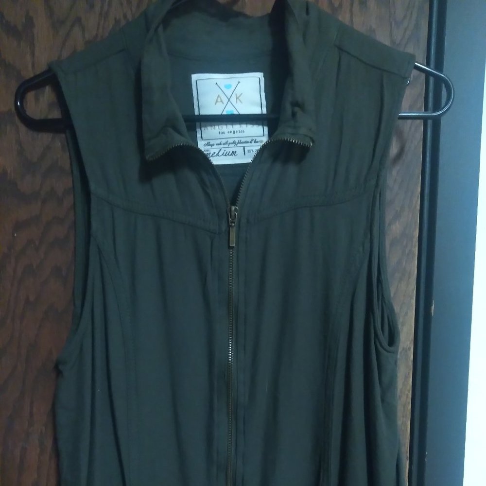 Sleeveless Top